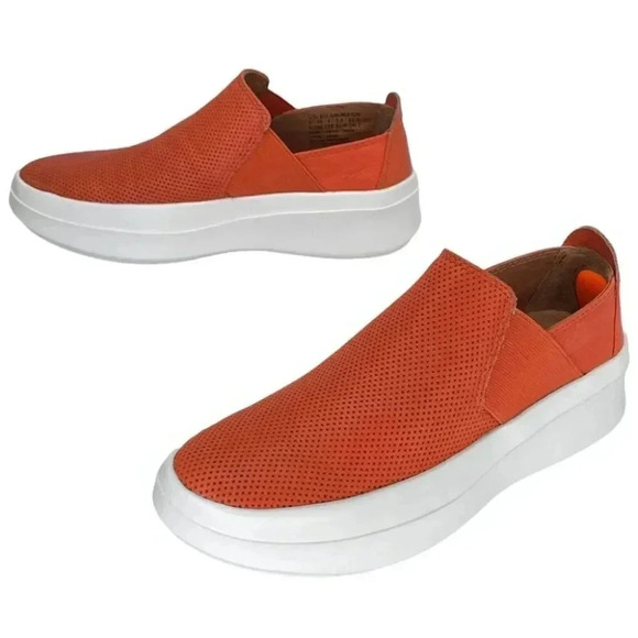 Gentle Souls by Kenneth Cole Rosette Orange Leather Slip-On Womens Sneakers - Picture 15 of 16